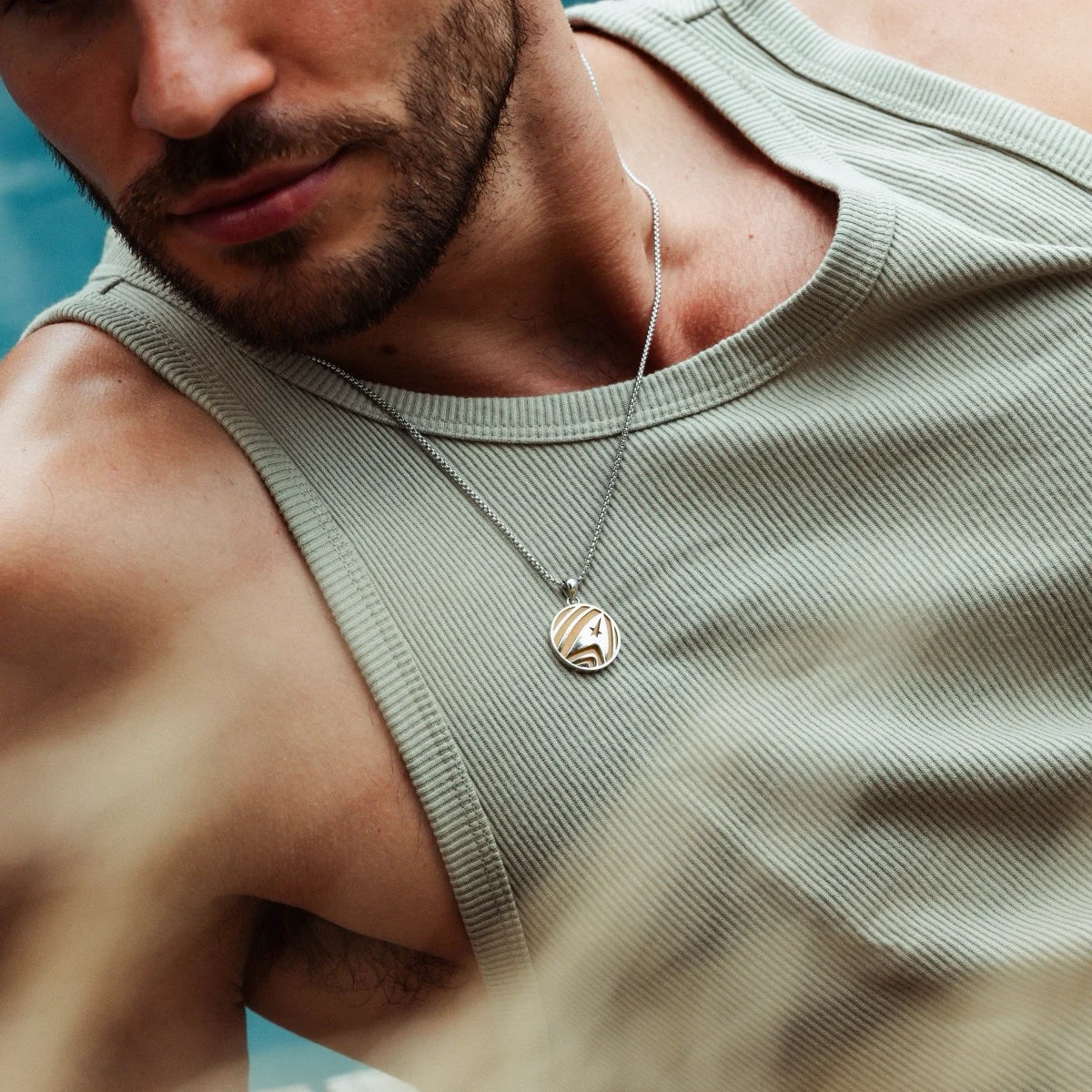 Holzkern Command Halskette Jade/Silber