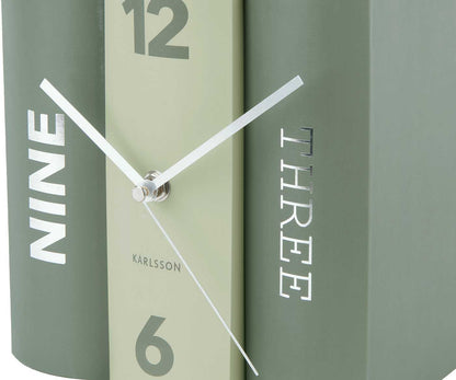 Karlsson Tischuhr 20x20x15 cm Karton • Buch-Design • Spielerischer Blickfang