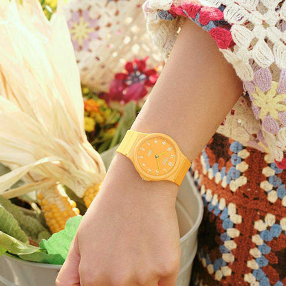 Casio Collection MQ-24B-9BEF Damenuhr • Nachhaltiges Bio-Resin • Retro-Design