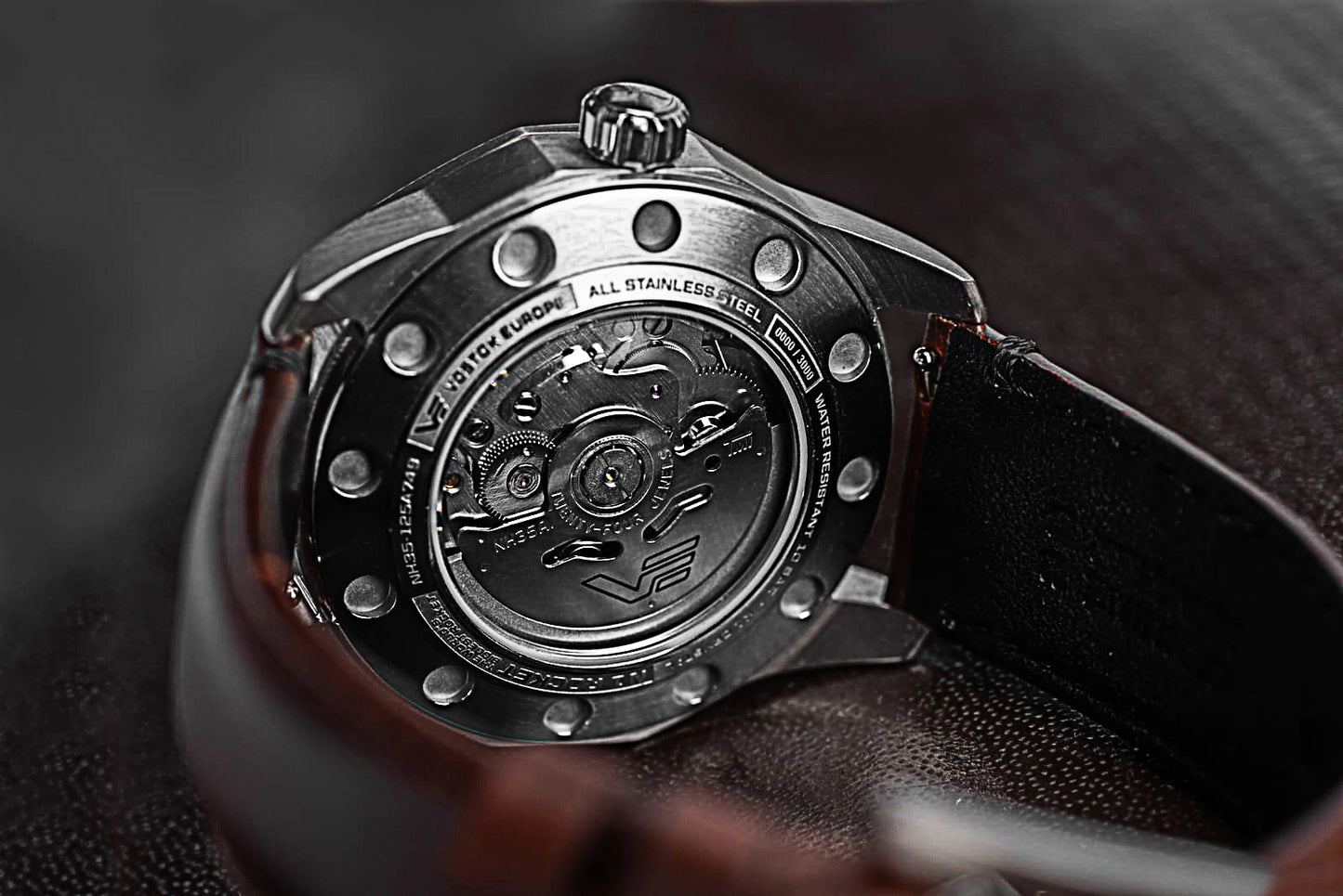 Vostok Europe N1 Rocket NH35-125A749 Herren Uhr • Automatikwerk • 10 Bar Wasserdicht