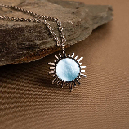 Shade Halskette mit Sonnen Anhänger - Holzkern Modell: Jewelry