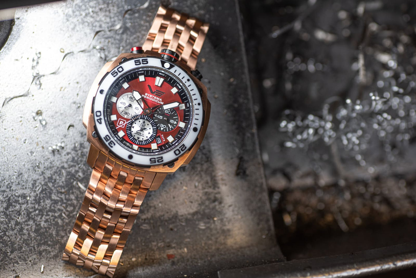 Vostok Europe VK67-650E724B Herren Uhr • Quarz Chronograph • 20 Bar Wasserdicht