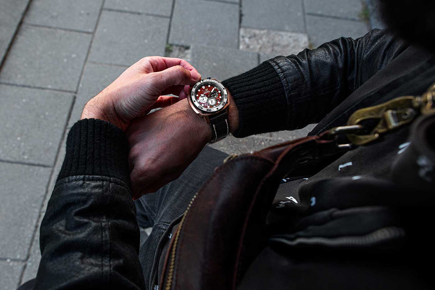 Herrenuhr - Vostok Europe Modell: VK67-650E724  Serie: Periodicum