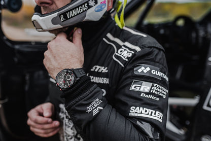 Vostok Europe Benediktas Vanagas Dakar VK67-650J740 Herren Uhr • Quarz Chronograph • Titan & Mineralglas