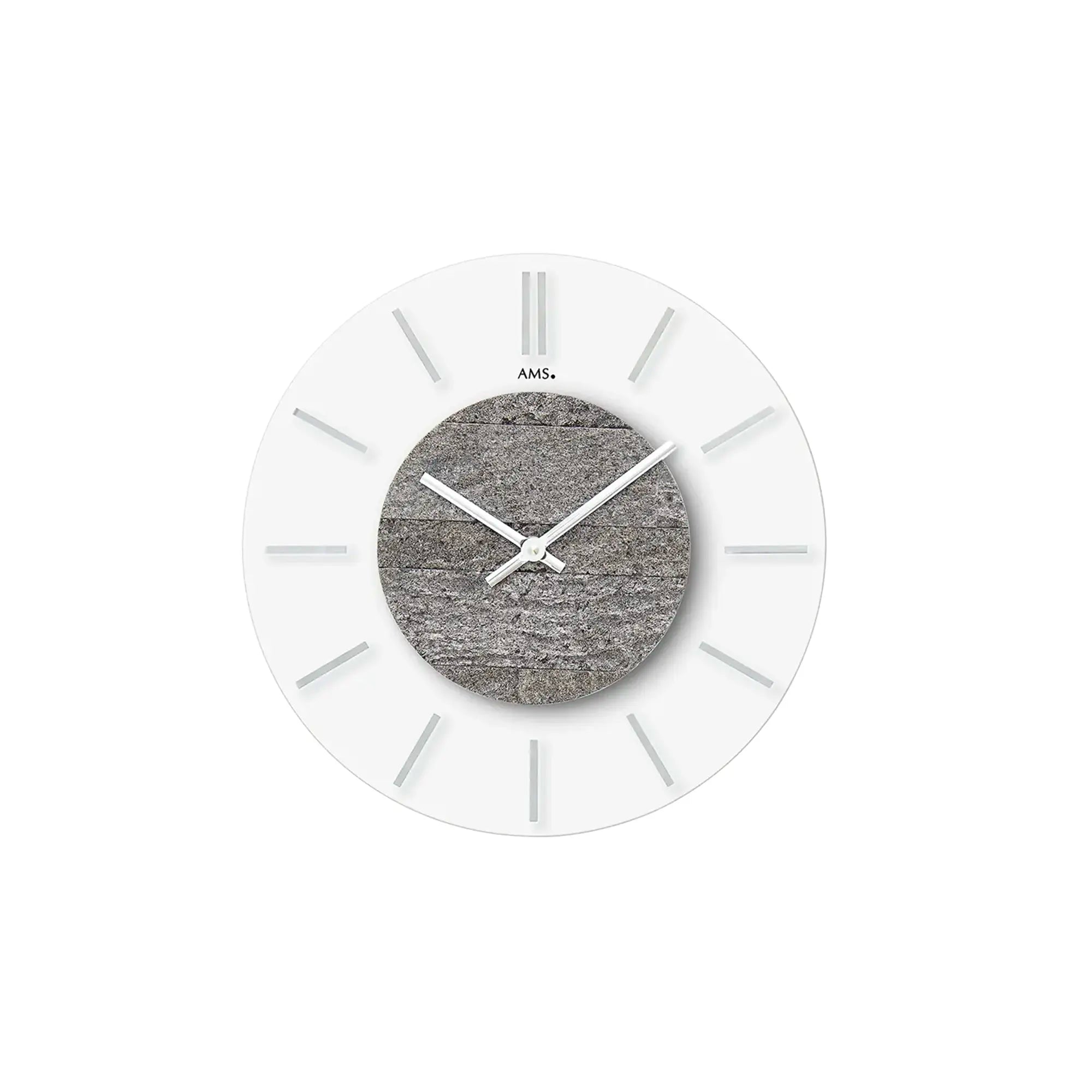 AMS Wanduhr: runder weißer Ziffernring, grauer Steinmittelkreis, silberne Zeiger