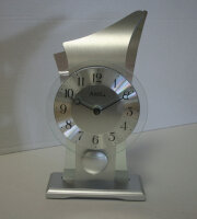 Tischpendeluhr geschwungenes Gehäuse - AMS Modell: 1138
