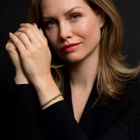 Armband aus 4mm grünen Glassteinen, goldplattierten...