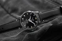 Herrenuhr schwarz mit Lederarmband – Vostok Europe...