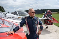 Herrenuhr schwarz mit rotem Silikonarmband – Vostok Europe Modell: VK68-592C775